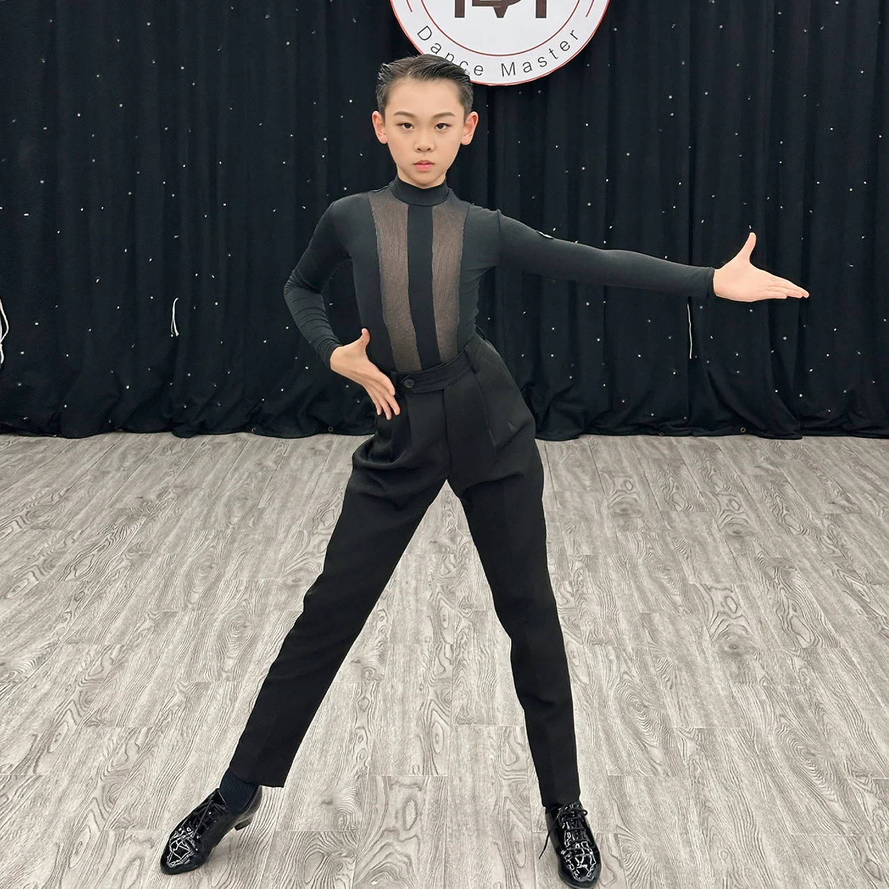 

2025 High Neck Long Sleeved Shirts Latin Pants Outfits For Boys Chacha Rumba Tango Dress Kids Latin Dance Practice Wear XH3884