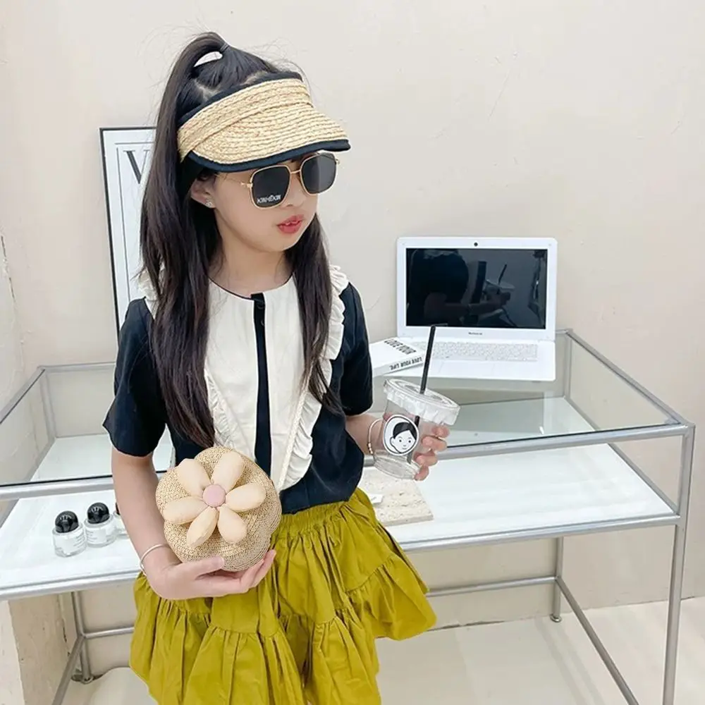 

Creative Handmade Kids Straw Bag Flower Shape Woven Shoulder Bag Summer Beach Bag for Children Girls