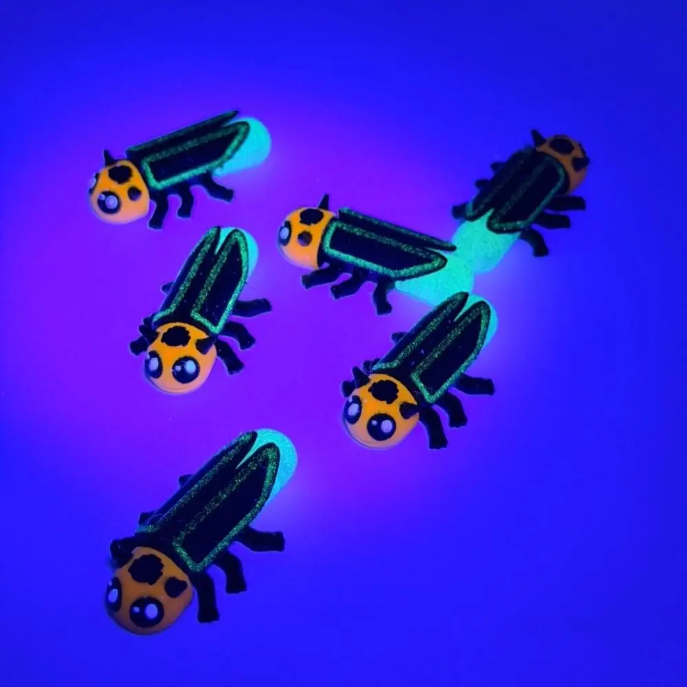 Glow In The Dark Firefly Figurine Detailed Legs Translucent Abdomen Firefly Ornament Insect Figurine Luminous Insect Decor