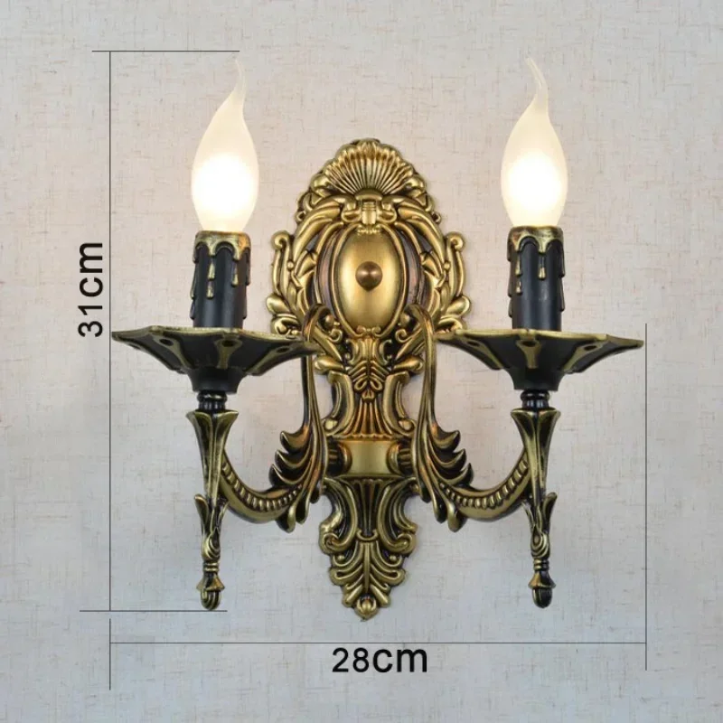 Lámpara de pared de vela de 2 brazos, candelabro de hierro vintage, fácil de limpiar, bombilla LED trasera para pasillo, comedor y baño