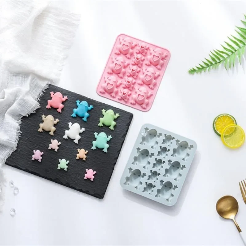 DIY Cake Dessert Making Mold Baking Tool Candy Frog Shaped Mold For Party Decoration Prepare A Surprise For He Birthday