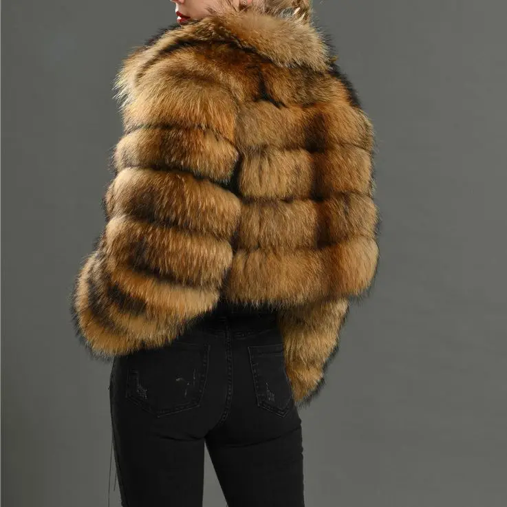 New Winter Women's Short Fashion Zipper Collar Raccoon Coat 2024