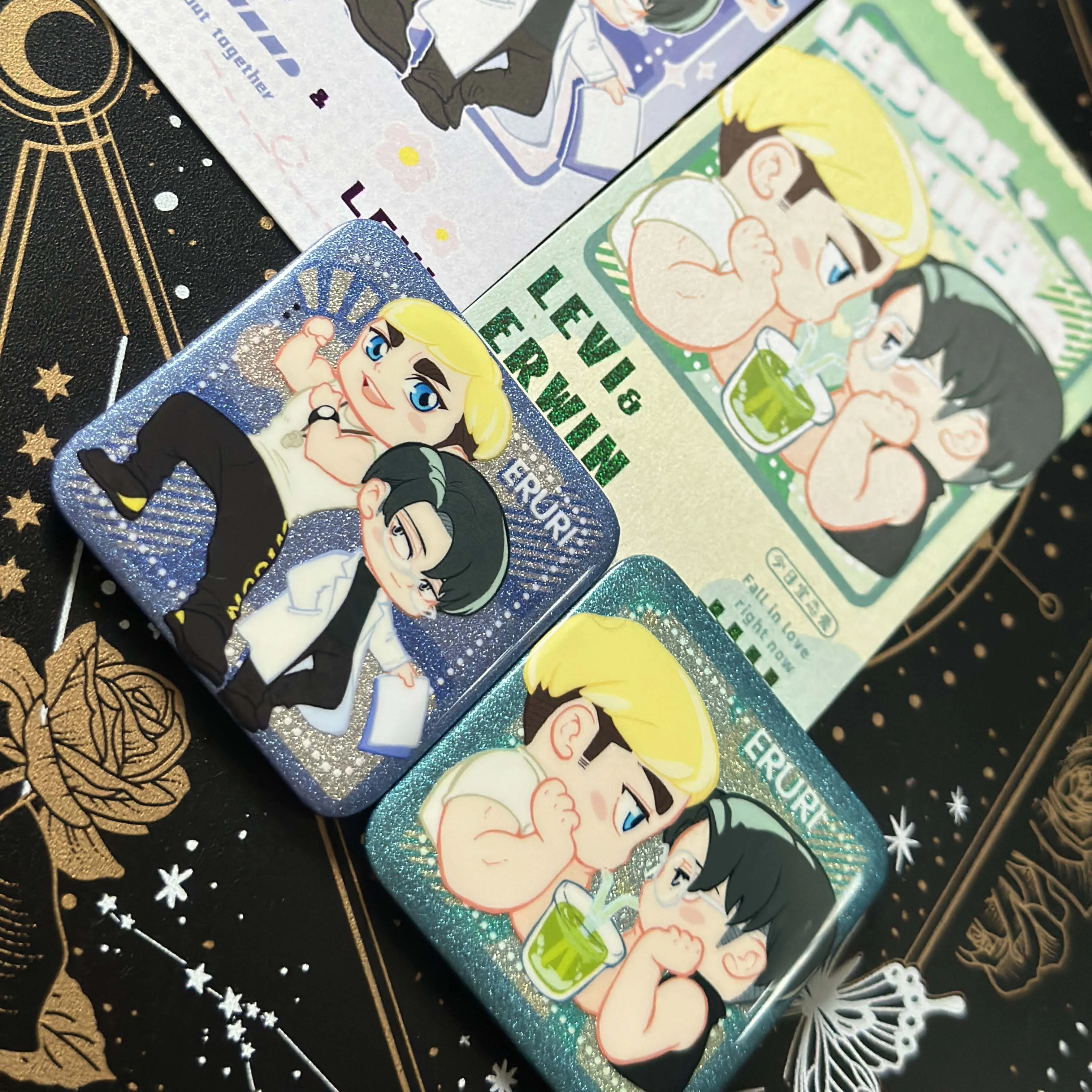 

Anime Shingeki No Kyojin Levi Ackerman Attack on Titan Erwin Smith Cosplay Badge Lesser Calorie Pendant Card Brooch Emblem Gift