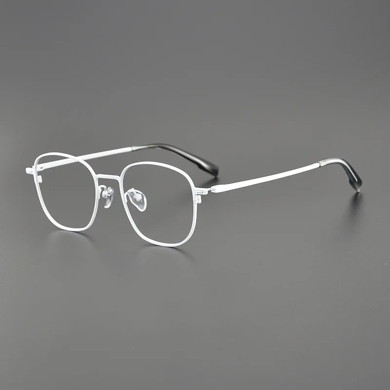 Japanese Pure Titanium Retro Small Square Optical Frame Near-Vision Eye Frame Men Black Oval Eye Frame Eyeglasses