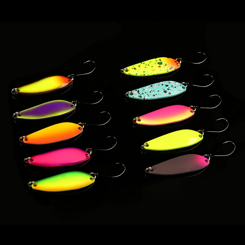 Itens de pesca 3.5g 3.5cm wobbler spinner iscas de pesca artificiais iscas de pesca giratórias luminoso uv cucchiaio