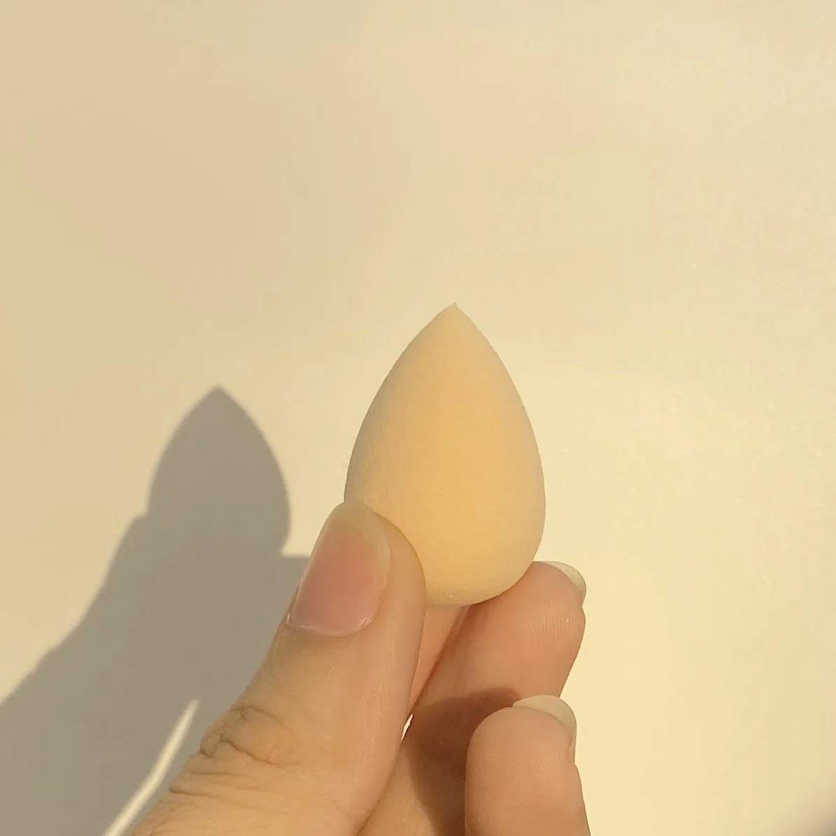 Custom Logo Mini Cosmetic Puff Water Drop Makeup Sponge Cushion Facial Powder BB Cream Cosmetic Puff Blending Foundation Sponge