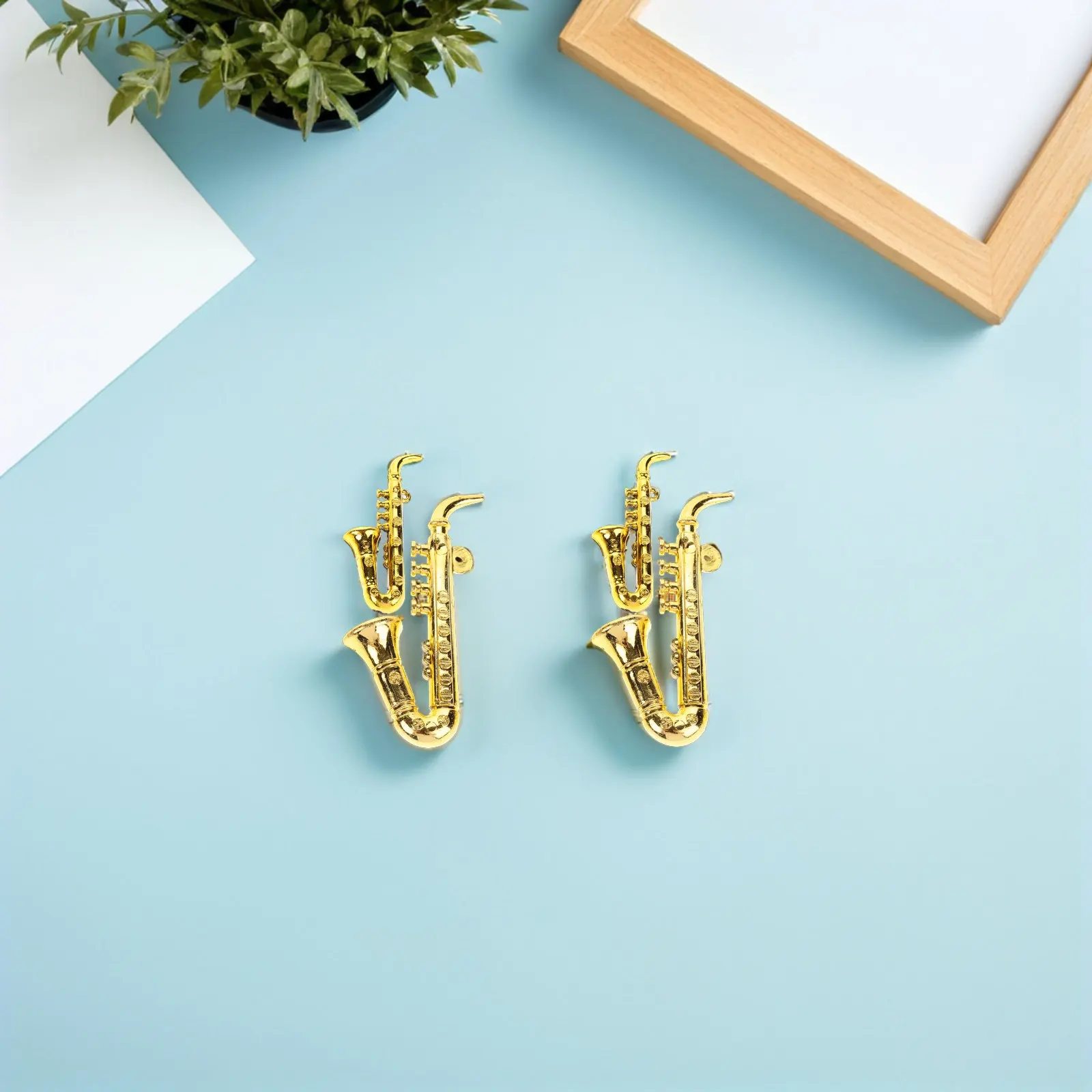 40Pcs Plastic Saxophone Christmas Ornaments Musical Instrument Charms Xmas Tree Hanging Decorations Party Decor