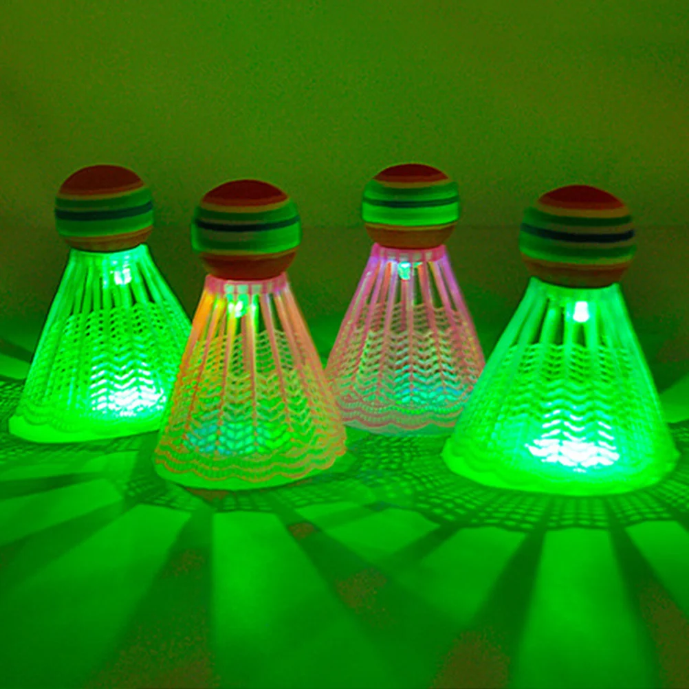 4 قطعة LED تضيء كرات كرة الريشة قسط النايلون مقاومة قوية مستقرة الطيران الريشة للاستخدام المدرسي للتدريب الترفيهي #6