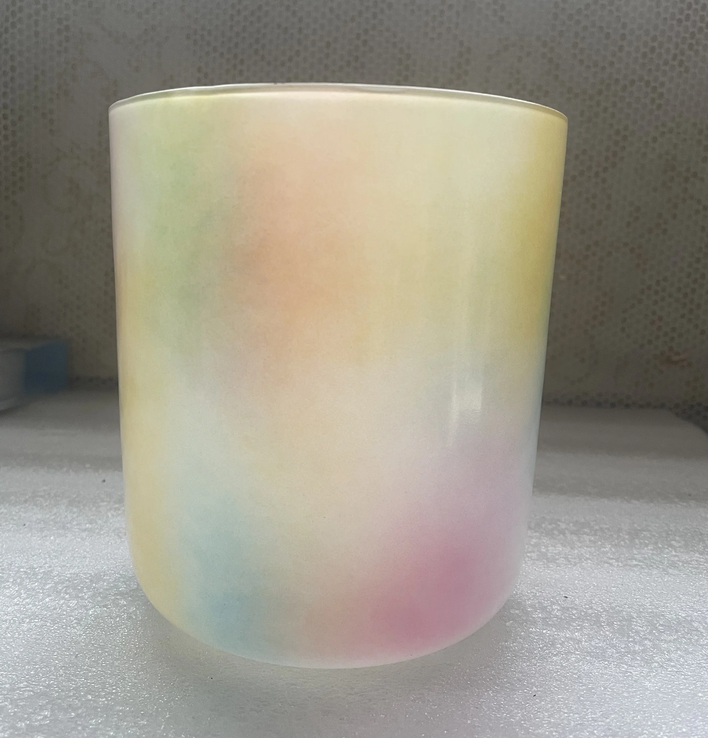 Crystal singing bowl straight wall flat bottom perfect 432Hz mixed pastle color 3rd octave any one of E or F or F# note