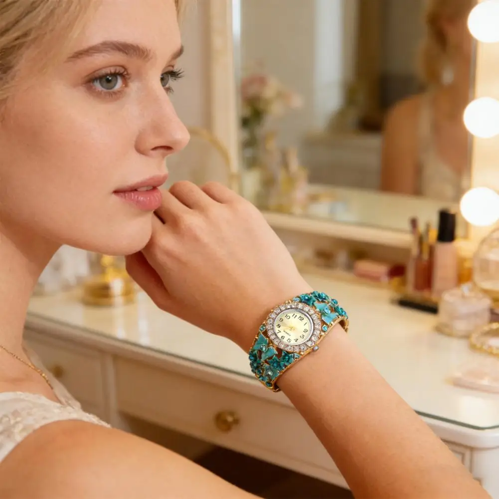

Floral Design Watch Women’s Flower Bangle Watch Round Rhinestone Dial Quartz Wristwatch Classic Formal Dress Jewelry Accessory