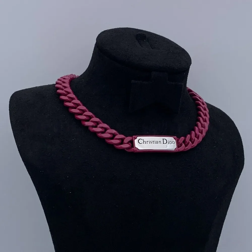 

2025 новое роскошное винтажное ожерелье с буквами, модный универсальный подарок на годовщину любовника