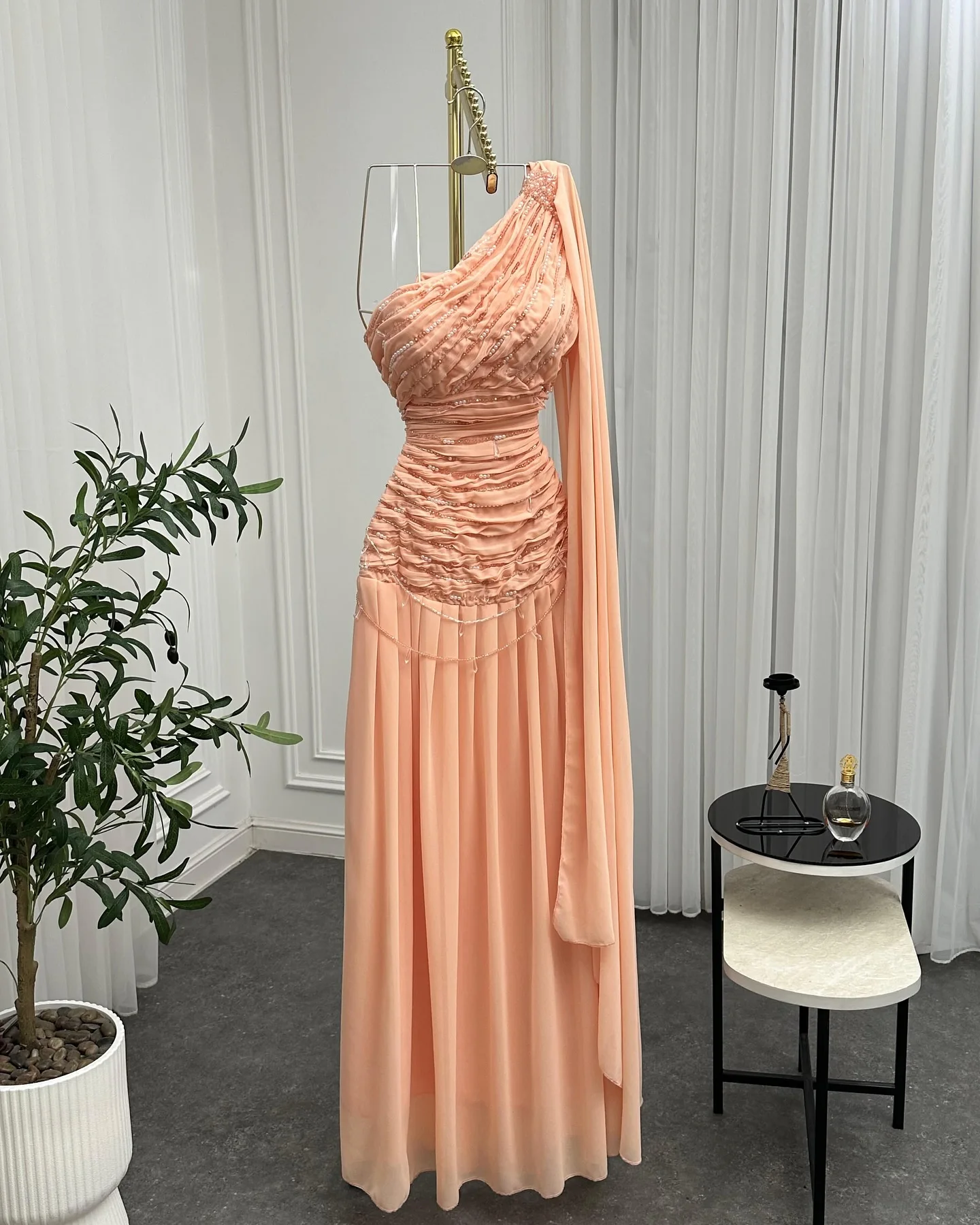 

Customized Evening Dress Exquisite Chiffon One Shoulder Sleeveless Prom Gowns Simple Straight Beading Ruched Party Dresses