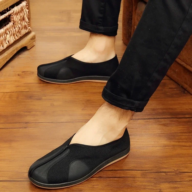 

Summer Vintage Black Kungfu Shoes Chinese Traditional Kung Fu Shoes Wushu Tai Chi Old Beijing breathable Martial Art Sneakers