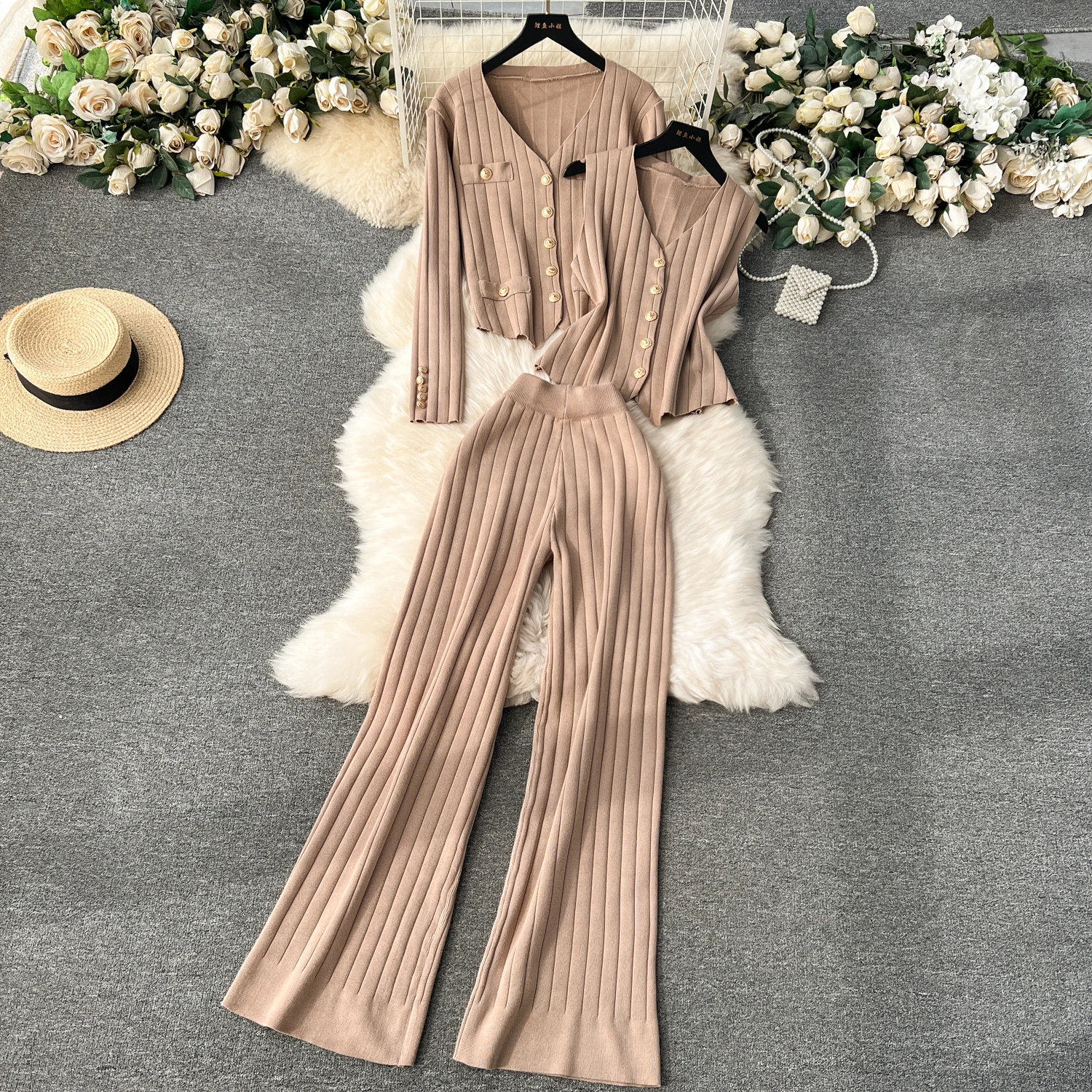 Luxury Autumn/Winter Three Piece Pants Set Women\'s Metal Buckle Vest+Knitted Cardigan+Wide Leg Pants Fashion 3-Piece Set