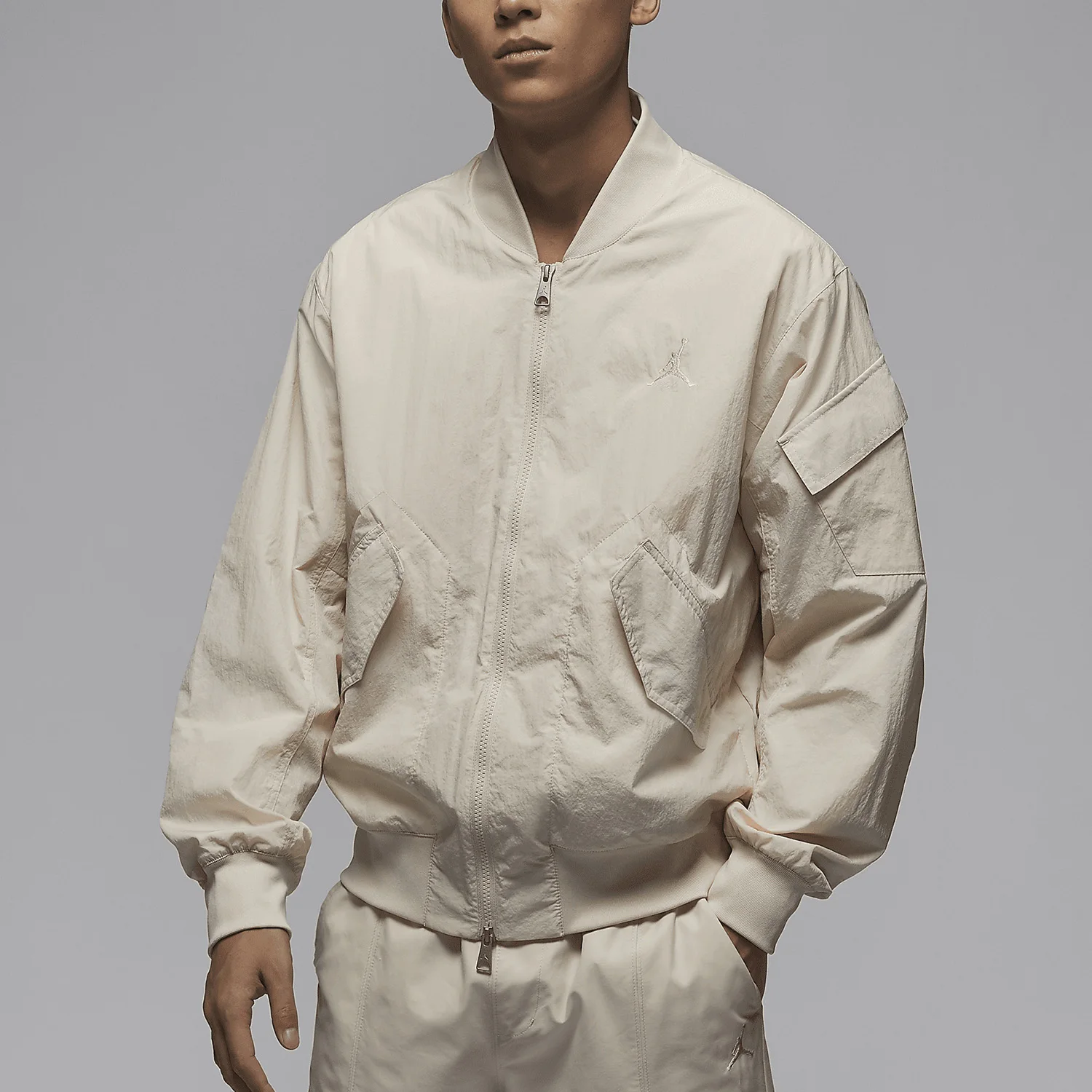 

Nike genuine Jordan Men's Sports Woven Basketball Jacket FN4624-203