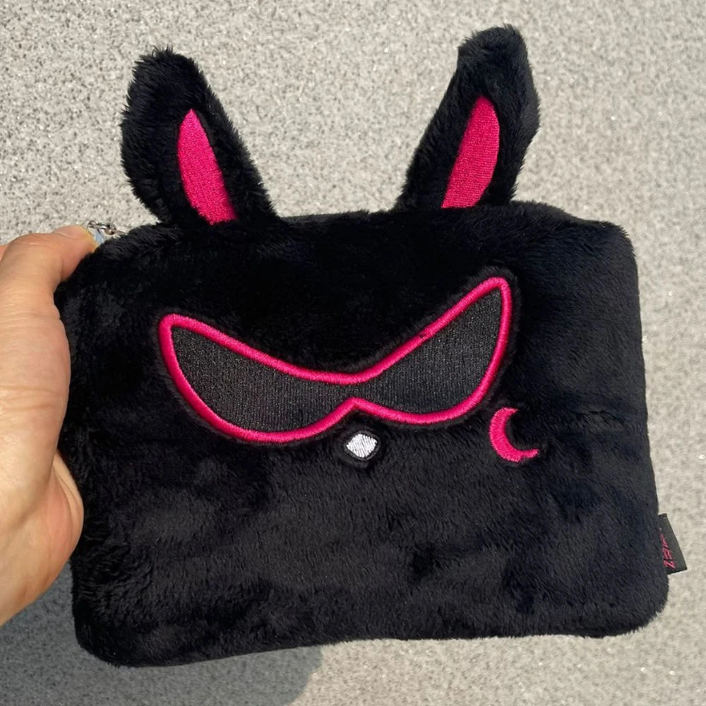 

Kpop ATEEZ Storage Bag ANITEEZ Cartoon Cute Black Plush Ear Large Capacity Purses Girls Cosmetic Bag Seonghwa Yeosang Fans Gift