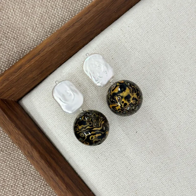 Intangible Cultural Heritage Large Lacquer Dian Round Bead Earrings Natural Baroque Special-shaped Pearl Earrings Chinese