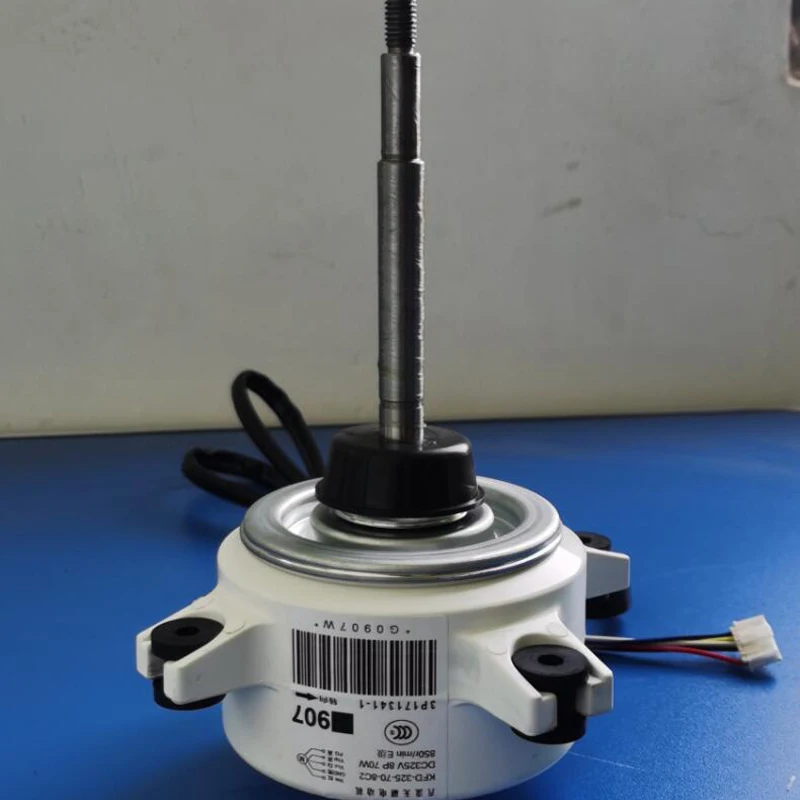 907 KFD-325-70-8C2 Двигатель вентилятора кондиционера RMXS140DV2C 70 Вт 8P 325 В 850 об/мин
