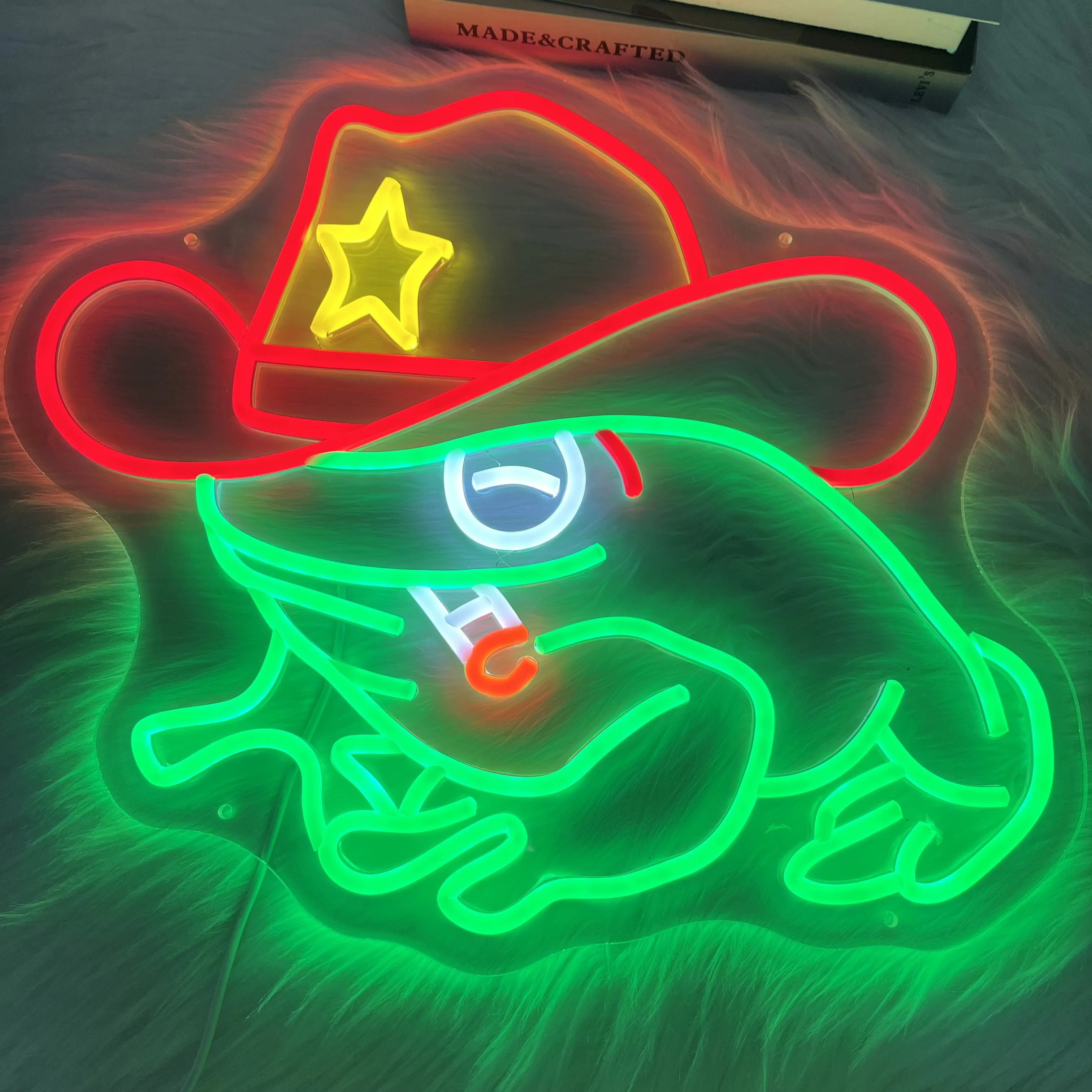 

Cowboy Frog Neon Sign, Toad Led Aesthetic Neon Sign , Western Frog Décor for Man Cave Home , Dimmable Bright Sign, Gift for Dad