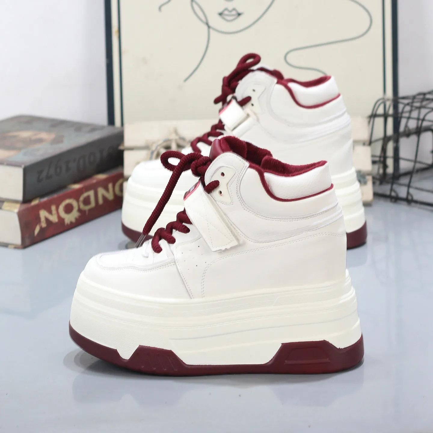 

Женские высокие белые кроссовки Petite 2026 весна-осень с внутренней платформой 12 см, универсальные повседневные студенческие теплые хлопковые туфли