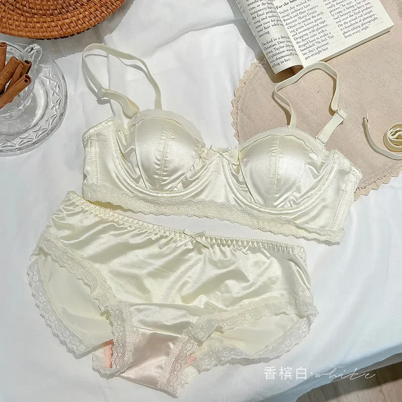 

Seamless Satin Silky Lingerie Thin Little Bra with Push-up and Anti-sagging Pull-back Bra