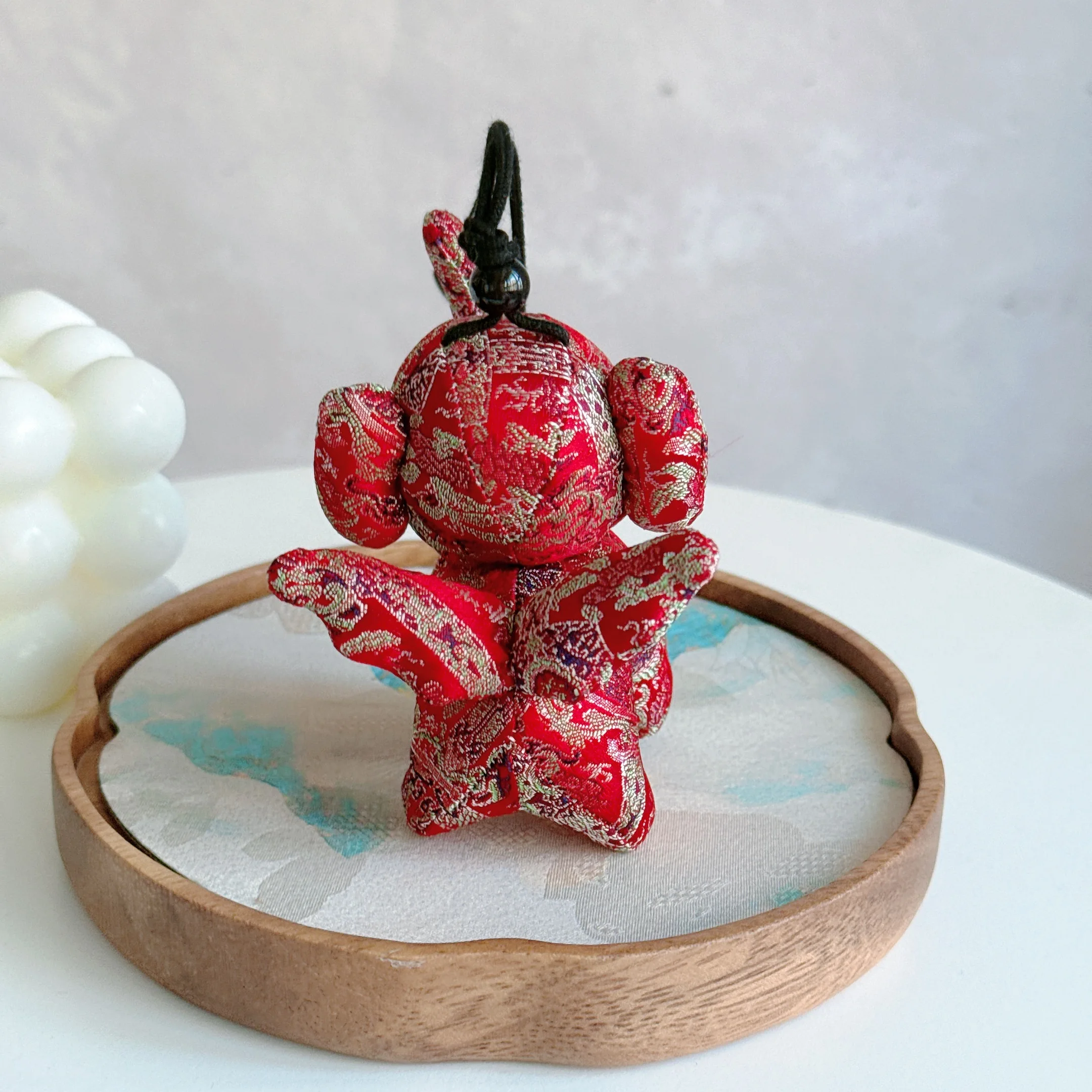 حسن الحظ الأحمر دامبو قلادة أغنية الديباج النمط الصيني التقليدي الحرير يدويا سيارة معلقة اكسسوارات الفيل حقيبة السحر