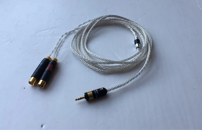 Audiophile audio cable: 3.5ST to dual RCA + flower head