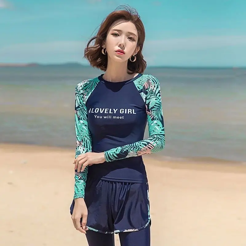 بدلة سباحة نسائية بأكمام طويلة لركوب الأمواج طقم مكون من ثلاث قطع 2024 جديد محافظ للحماية من الشمس ربيع حار للسيدات