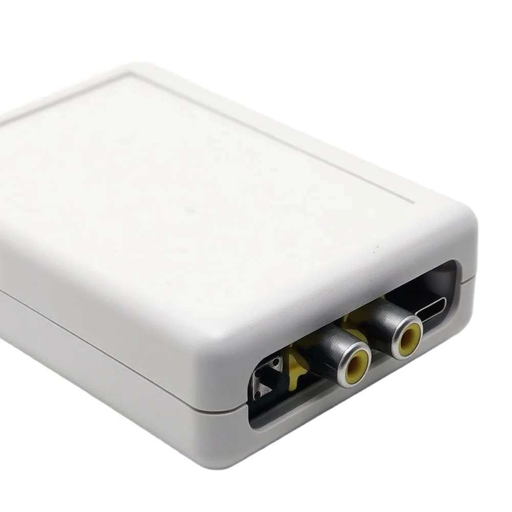 Broadcast Transmitter for Analog TVs Supporting NTSC Systems with Flexible Frequency Tuning from Channel 1 to 56