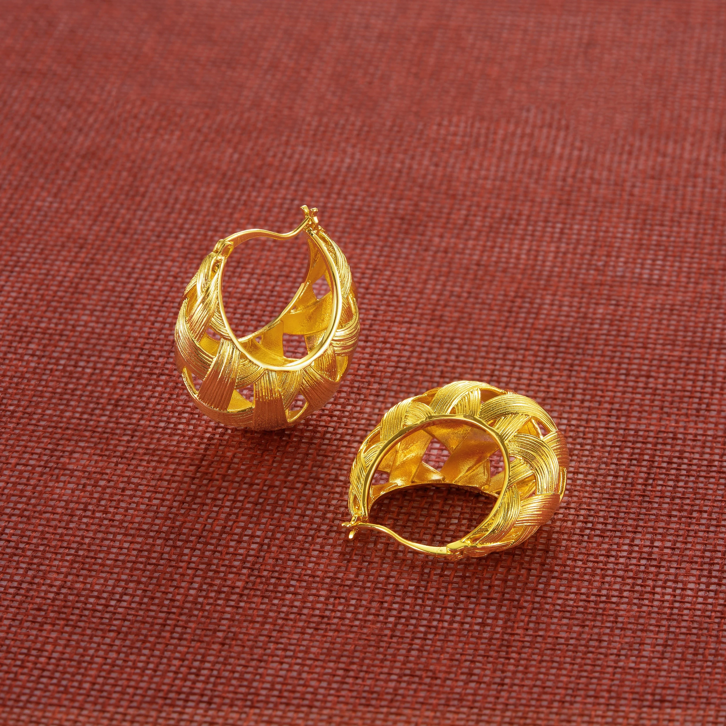 Soft 24K Gold AU999 Light Luxury Texture Earring for Women, skin-friendly, durable and oxidation-resistant
