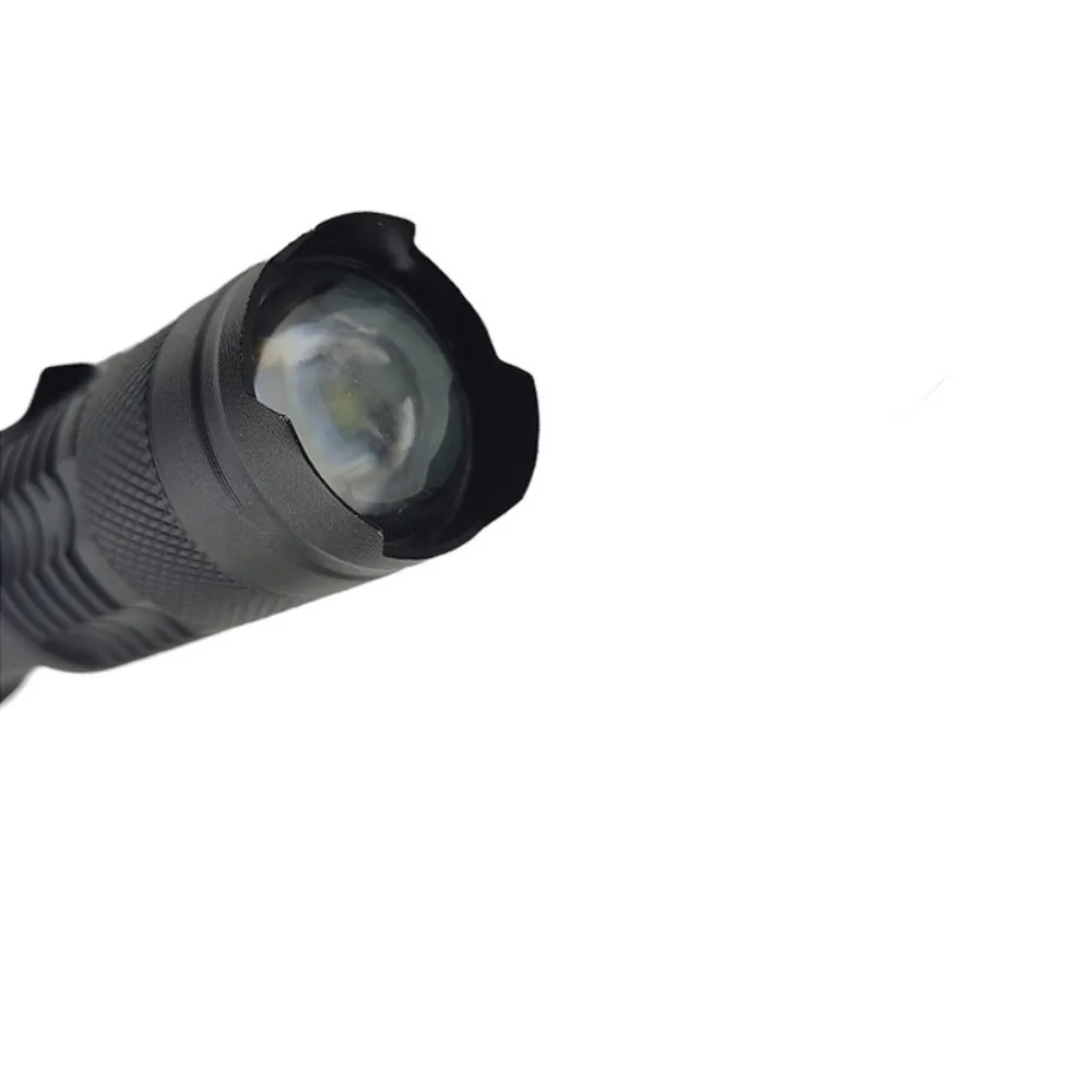 

SK68 strong light flashlight CREE Q5 telescopic zoom mini portable test bicycle light