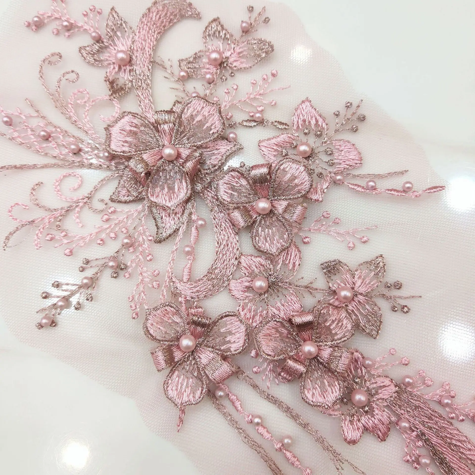 1PCS Mesh beaded three-dimensional embroidery lace embroidery diy clothing decorative accessories patch 3D lace applique