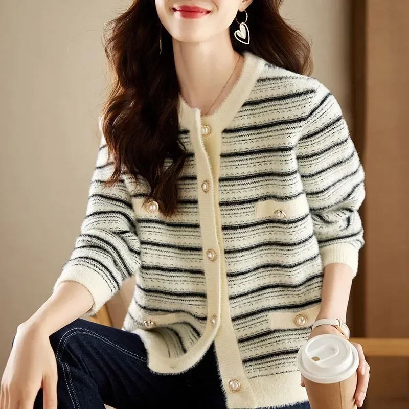 2024 Korean Autumn Winter Knitted Jacket Women Casual Long Sleeve Stripes Imitation Mink Velvet Cardigan Sweater Female Top LJ54