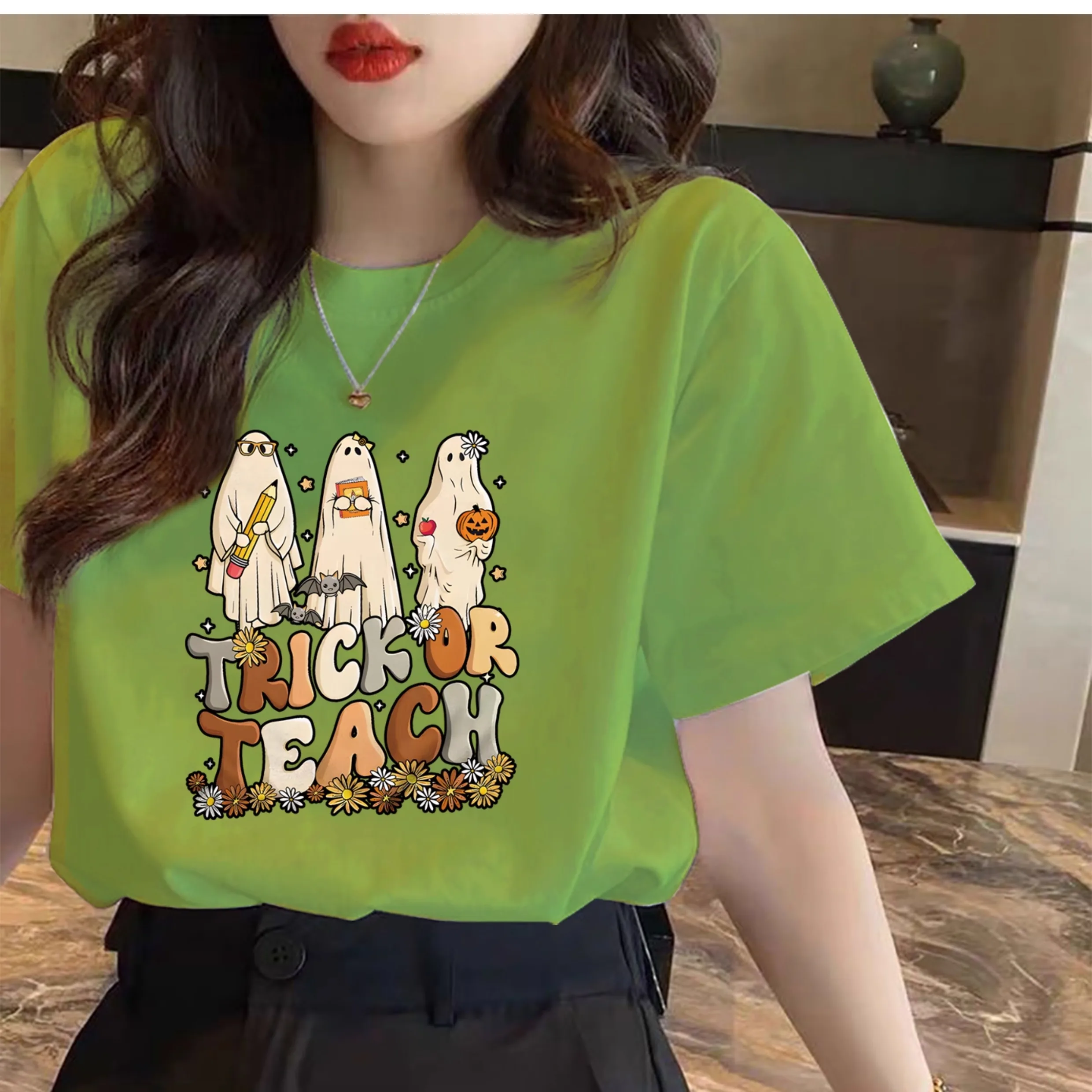 เสื้อยืดฮาโลวีน 2025 แฟชั่นใหม่ ขายดี เสื้อแขนสั้นลำลอง สตรีทแวร์ ลายผี เสื้อยืดคอตตอน คอกลม