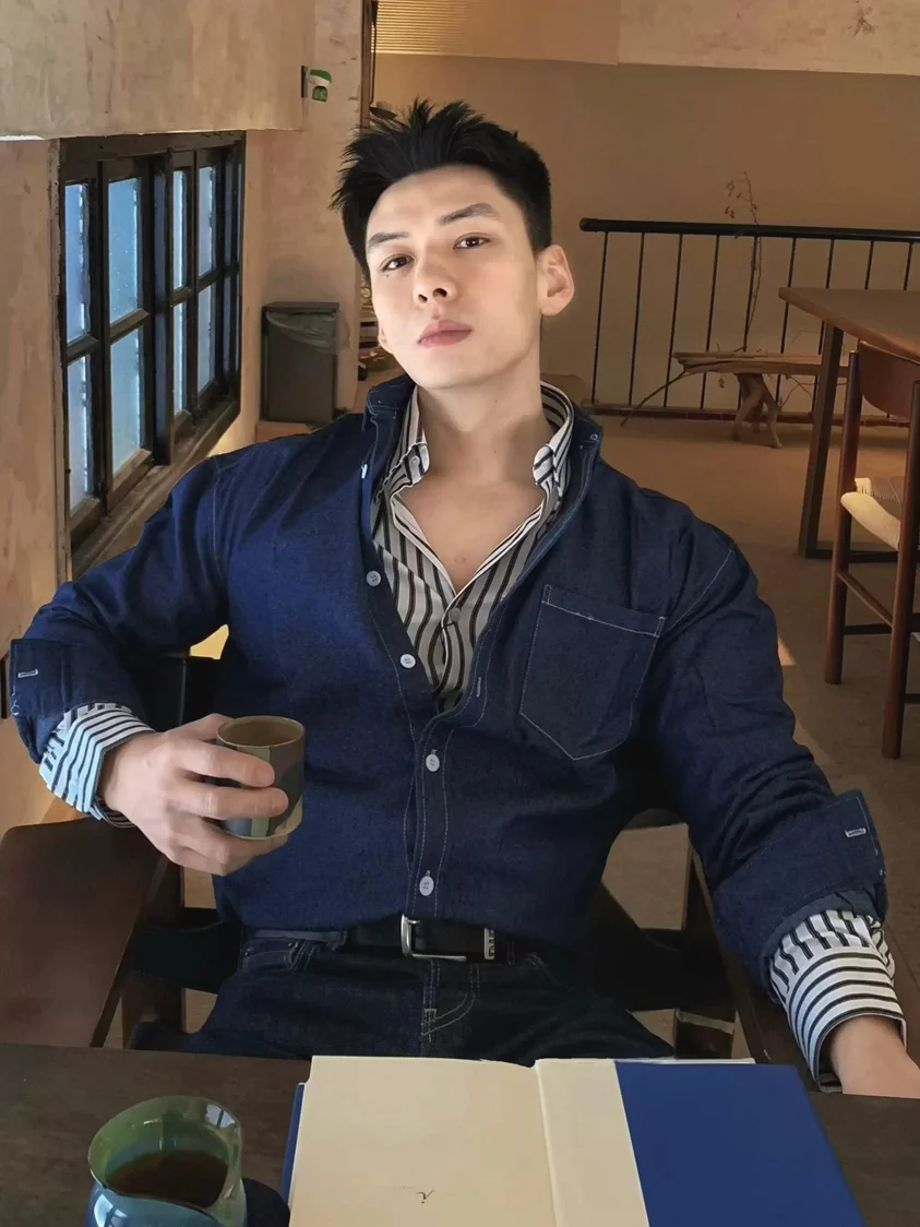 Deep Blue Men's Denim Shirt Washed Cotton Soft Fabric Long Sleeve Open Cardigan Casual Workwear Shirt Trendy Layering
