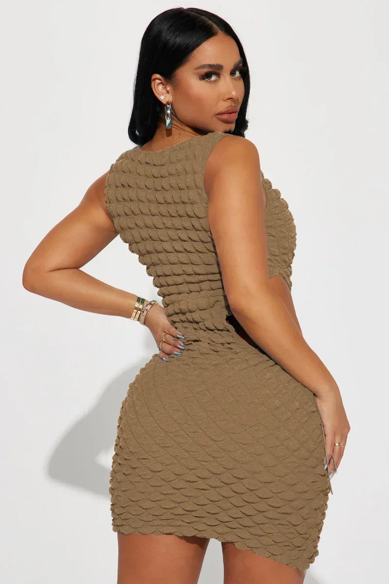 GUWU เซ็กซี่ Cutout Drawstring ม้วนเอว Seersucker แขนกุด V คอถัง Bodycon ชุดสั้นฤดูร้อน Chic ชุดสตรี