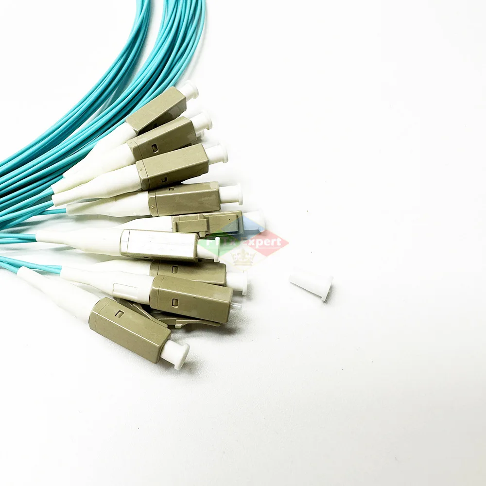 50Pcs/Lot LC/UPC OM3 Fiber Optic Pigtails MM G652D SX Core 0.9mm Optical Pigtail LSZH Jacket