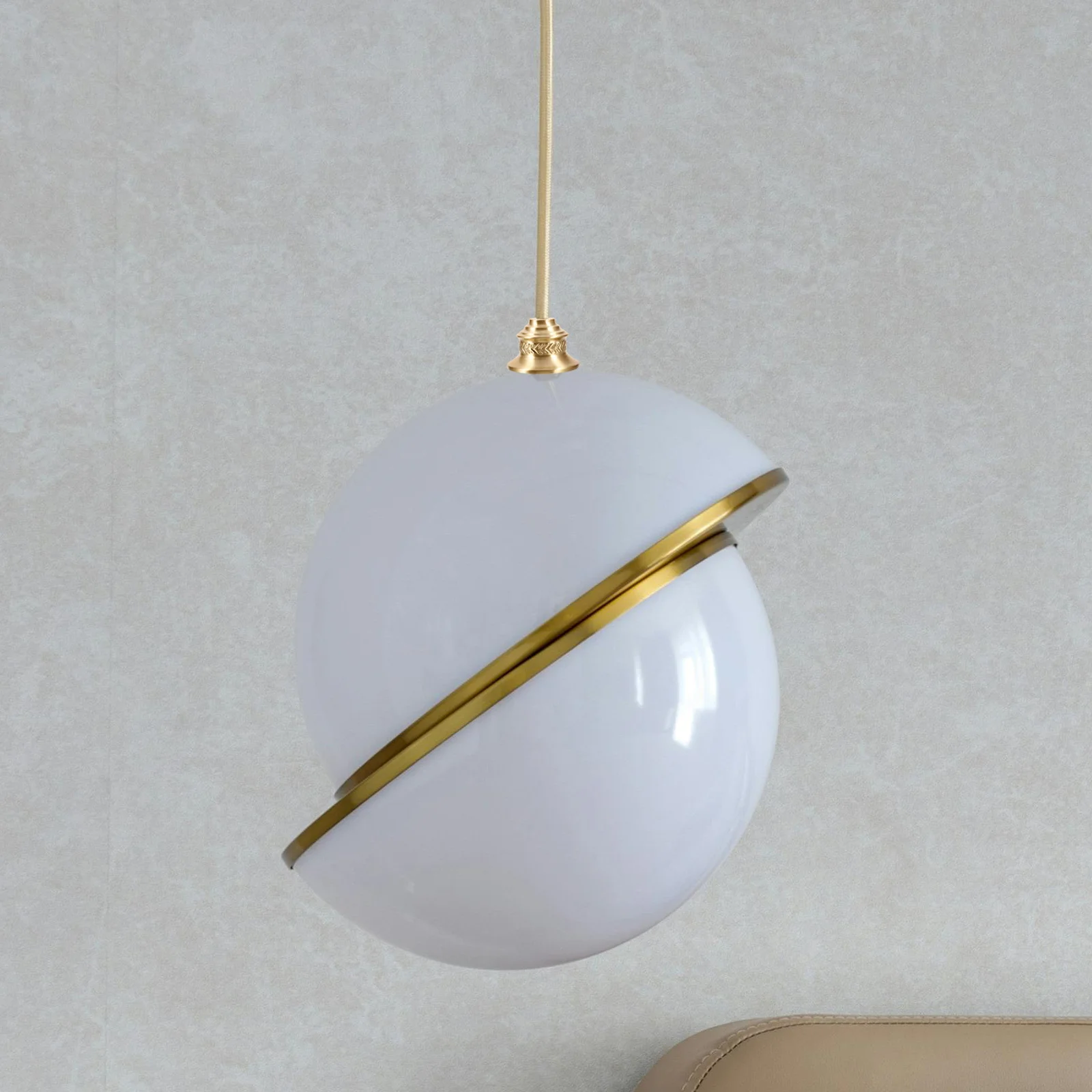 

Brass Wheat Lampshade Finial Sturdy Semi-Enclosed E27 Light Fixture Replacement Lamp Holder Cup Decorative Metal Finial