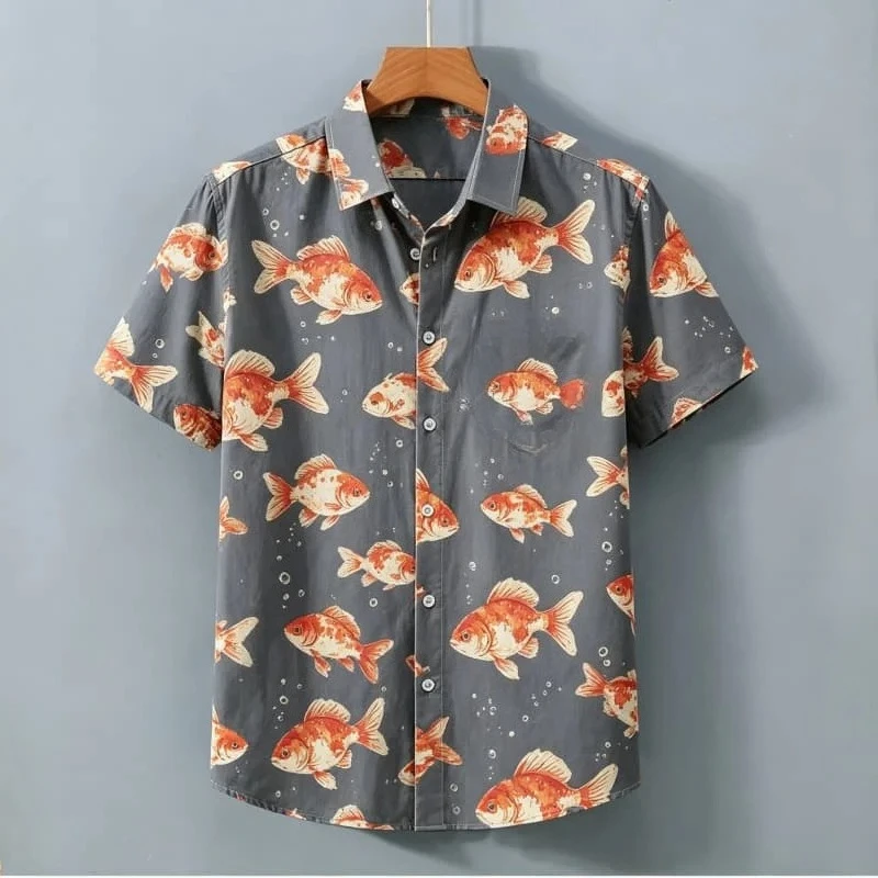 Short-sleeve Shirt with Ocean Creature Patterns for A Beach Trip