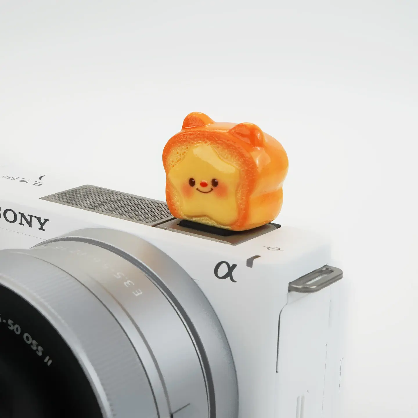 DIY Butter Toast Hot Shoe Cover Cartoon Bread Camera Flash Shoe Cap Dust Protector for Canon Nikon Sony Fuji DSLR Accessories