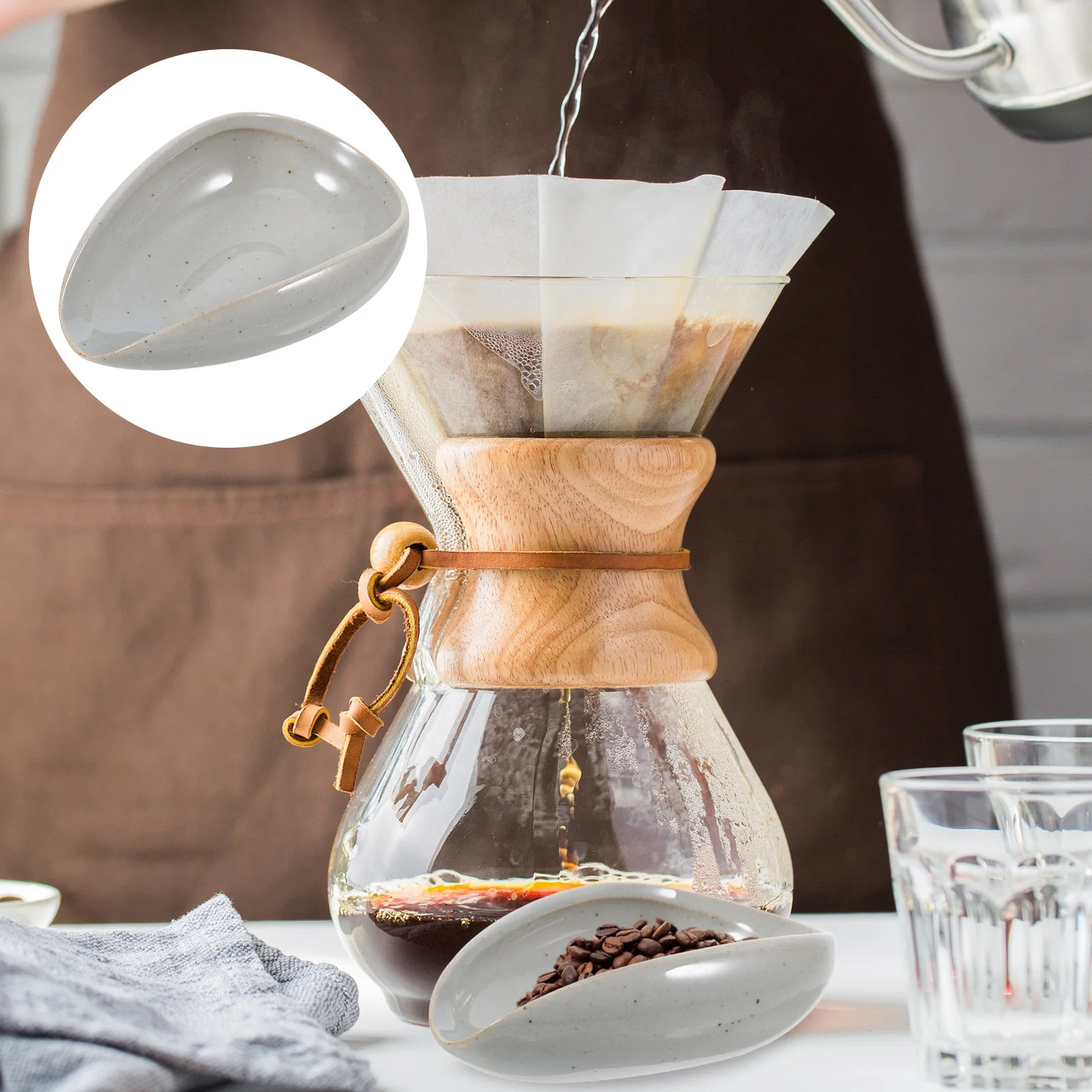 

Ceramic Coffee Bean Tray Elegant Dosing Cup Multi-Functional Weighing Spoon Tea Leaf Dish Coffee Measuring Cup