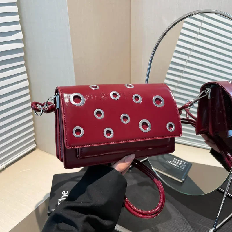 

New 2025 European Vintage Crossbody Bag for Women Minimalist Shoulder Handheld Purse Fashionable Handbag Gift
