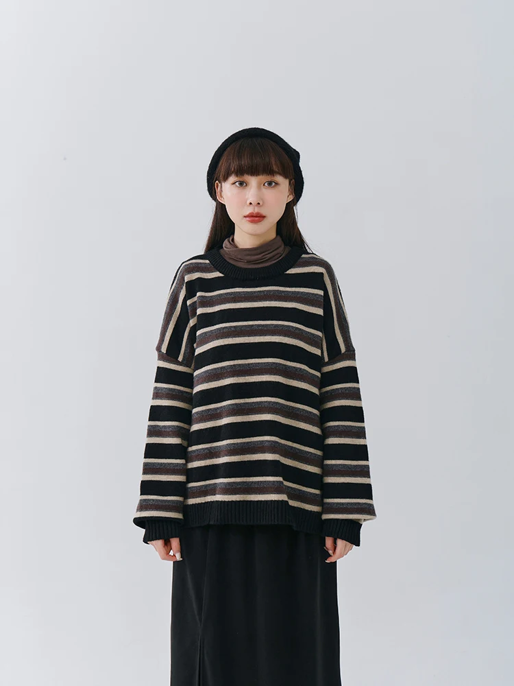 

Новый осенне-зимний женский свитер Queenop с широкими рукавами, вязаный, в полоску, повседневный, удобный, из полиэфирного волокна