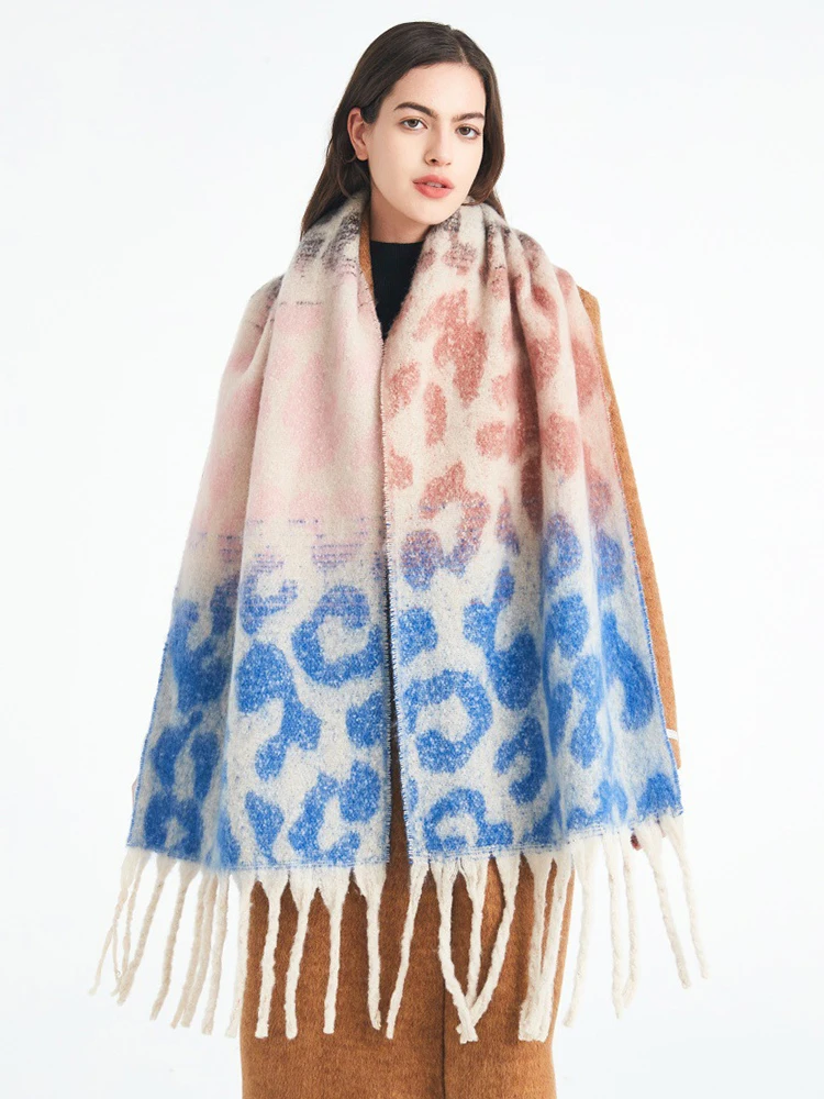 

Женский зимний вязаный длинный шарф в стиле ретро, женский повседневный теплый шарф с леопардовой кисточкой, Mujer, платок, толстая шаль с запахом, новинка 2023 года