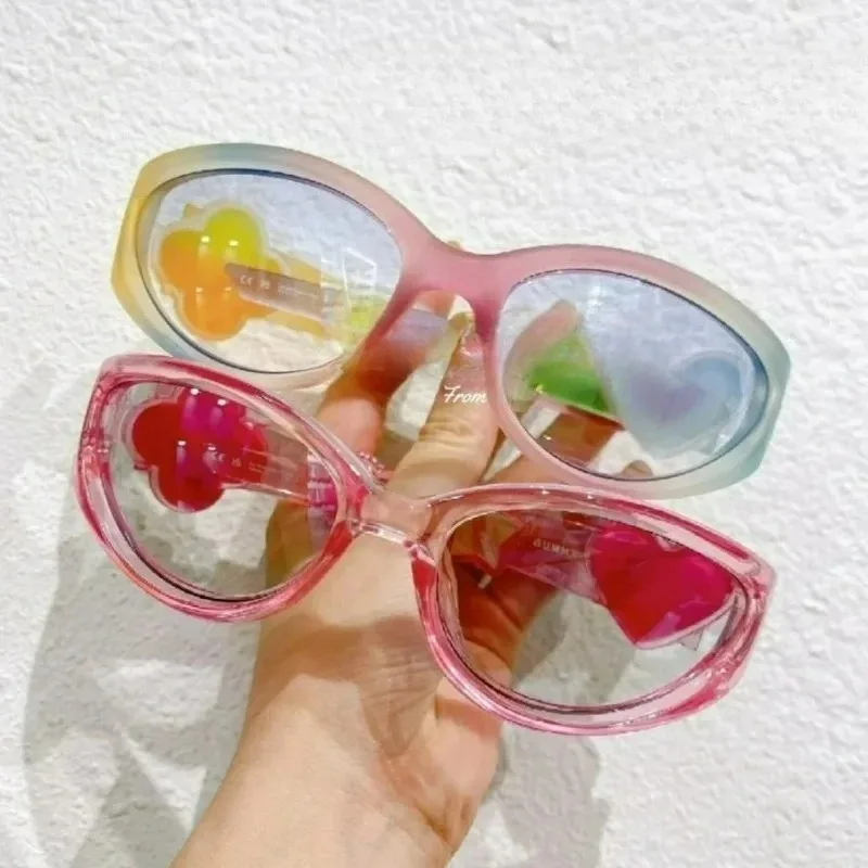 

Korean New Y2K Cute GM Sunglasses Women Heart Star Clover Decor Trendy Fashion UV400 Eyewear Pink Colorful Party Goggles