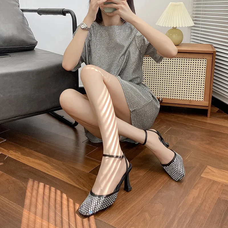 Black not tired feet high heels thin heel with pointed toe bag head sandals 2025 summer with diamond sandals