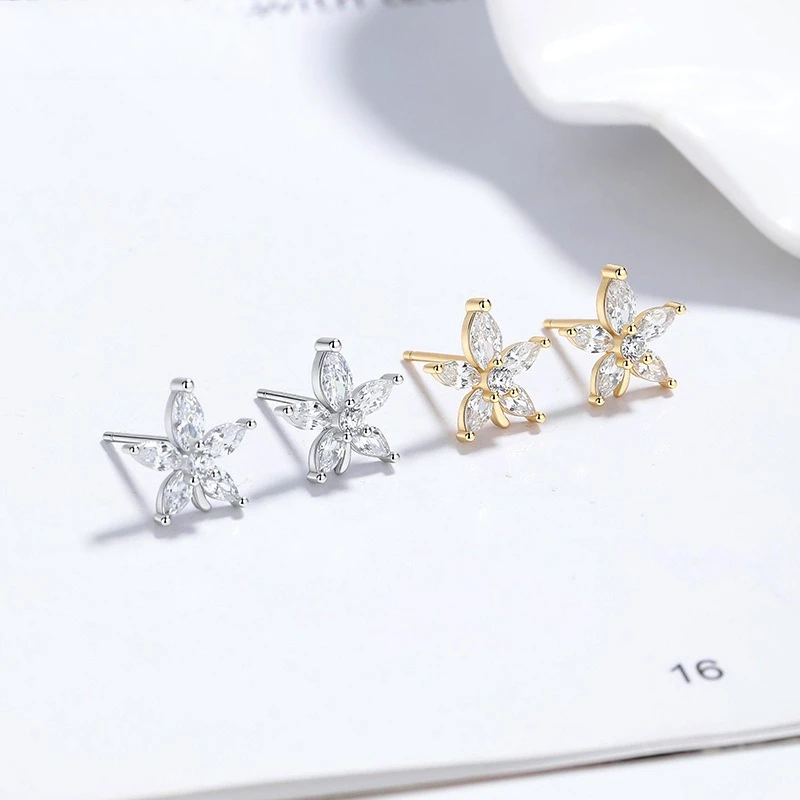 

925 Sterling Silver Maple Leaf Zircon Stud Earrings for Women Ear Bone Studs Elegant Fashion Ear Jewelry Silver Accessories