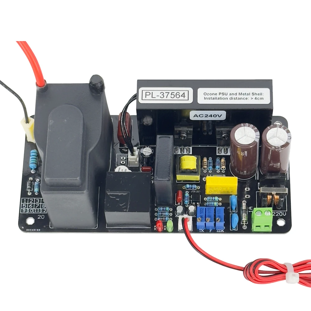 Высококачественный 10 г/ч, 80 Вт, 14 кГц, регулируемая кварцевая трубка, воздушное охлаждение, небольшие весы, генератор озона для питьевой воды для очистки воды