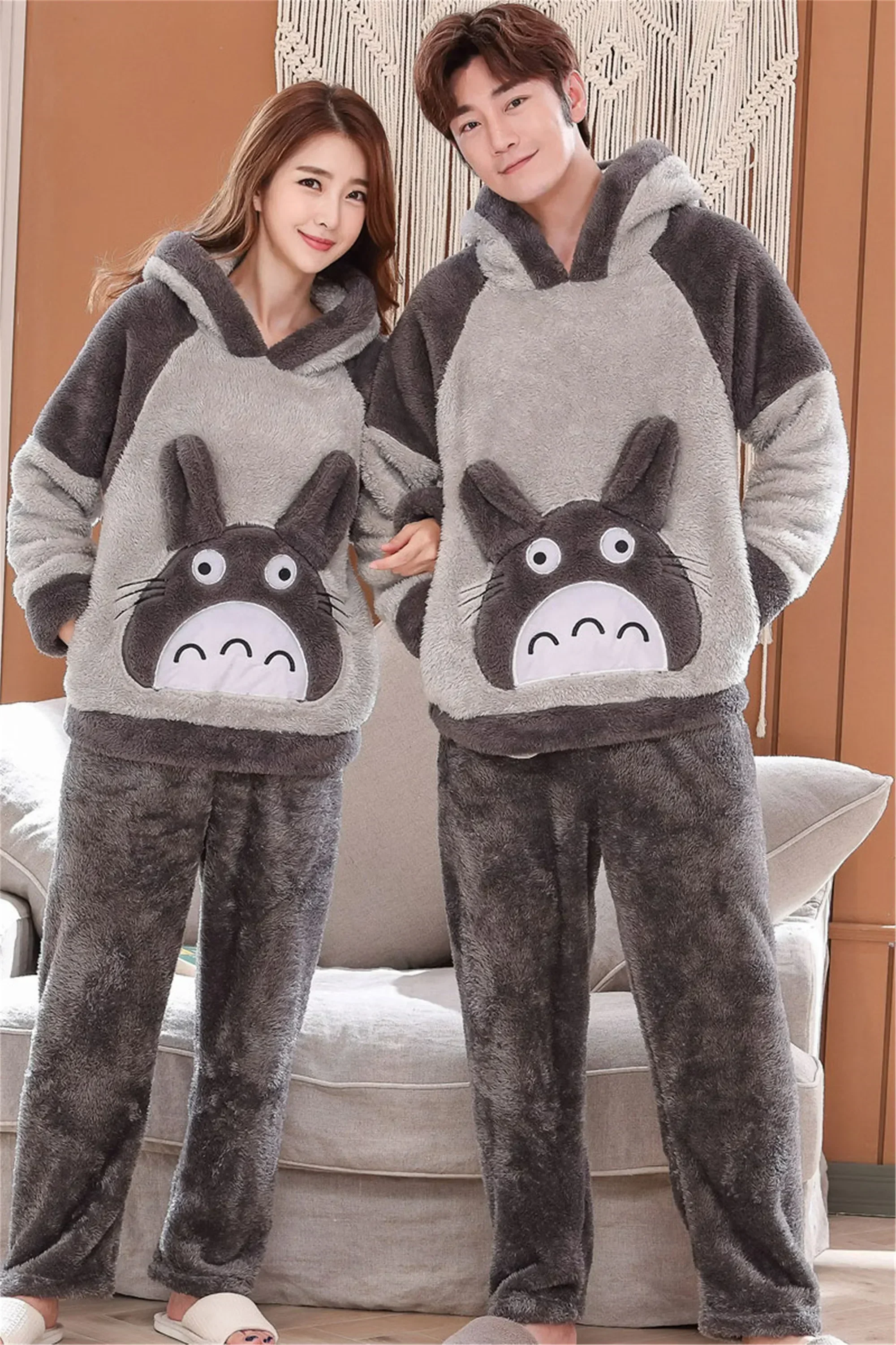 Set caldo e spesso coppia 10 maniche lunghe in flanella con cappuccio amante abbigliamento stile invernale dolce pigiama maschile cartone animato peluche femminile