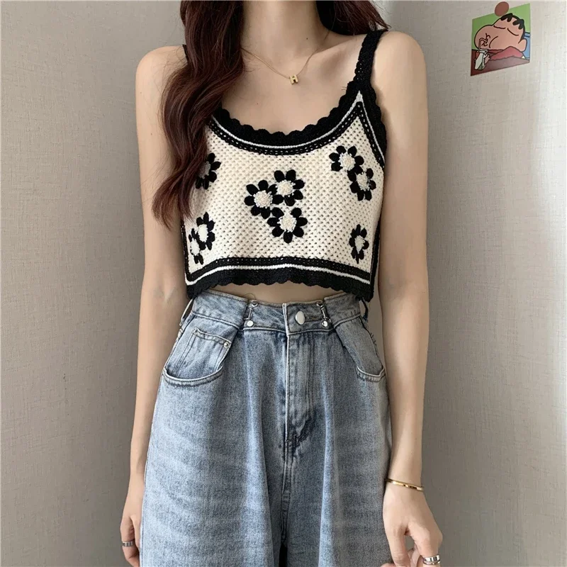 

Crochet Cami Top Embroidery Floral Open-knit Crop Camis and Tanks for Women Teengirl Summer Fairycore Cottagecore Outfit